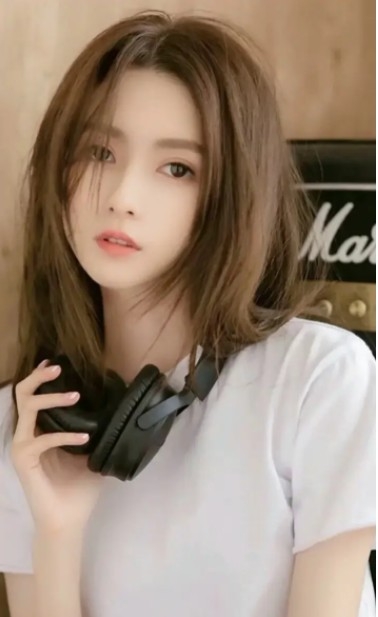 小花花的第一张照片--石狮婚介网