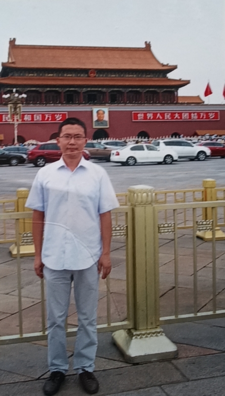 乔治的第一张照片--石狮婚介网