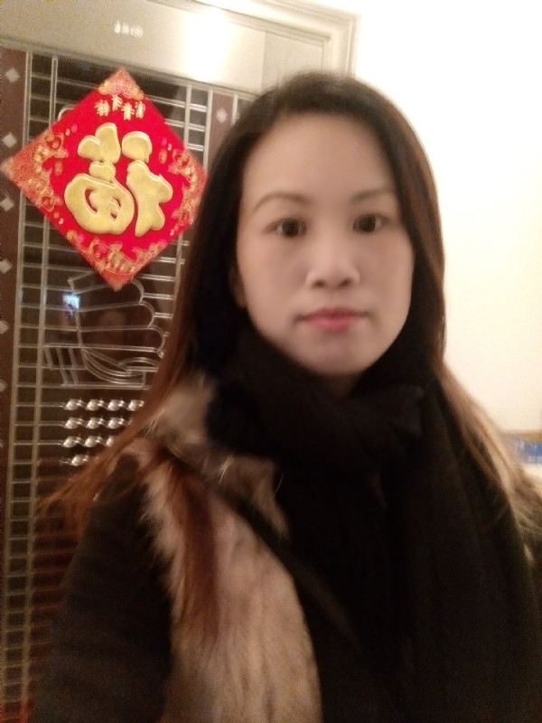E欣的第二张照片--石狮婚介网