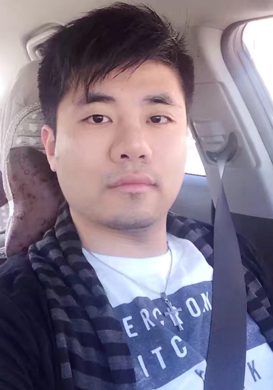 御龙氏的第二张照片--石狮婚介网