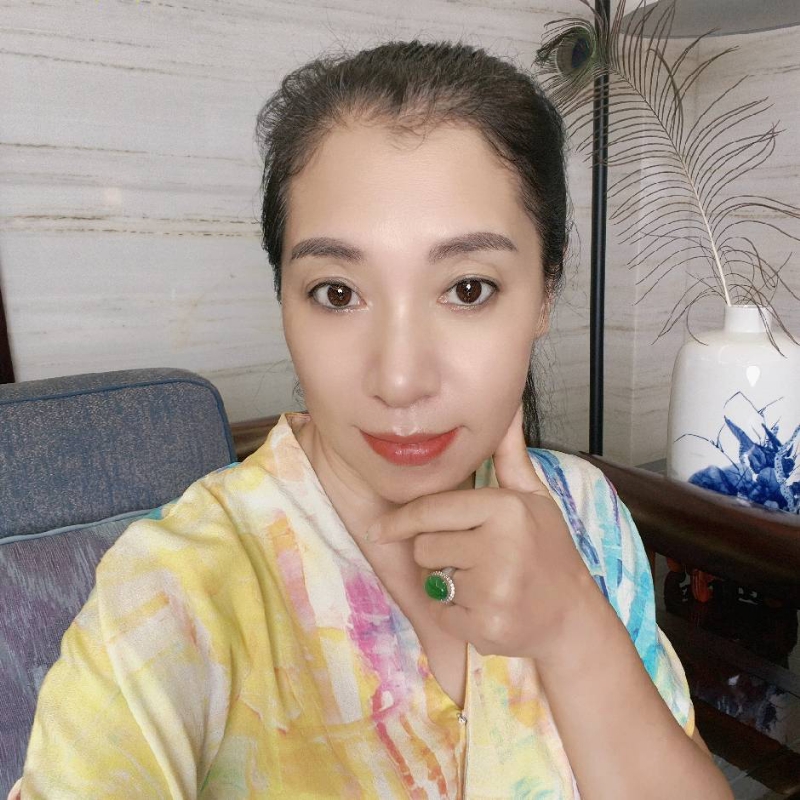 仝馨的第一张照片--石狮婚介网