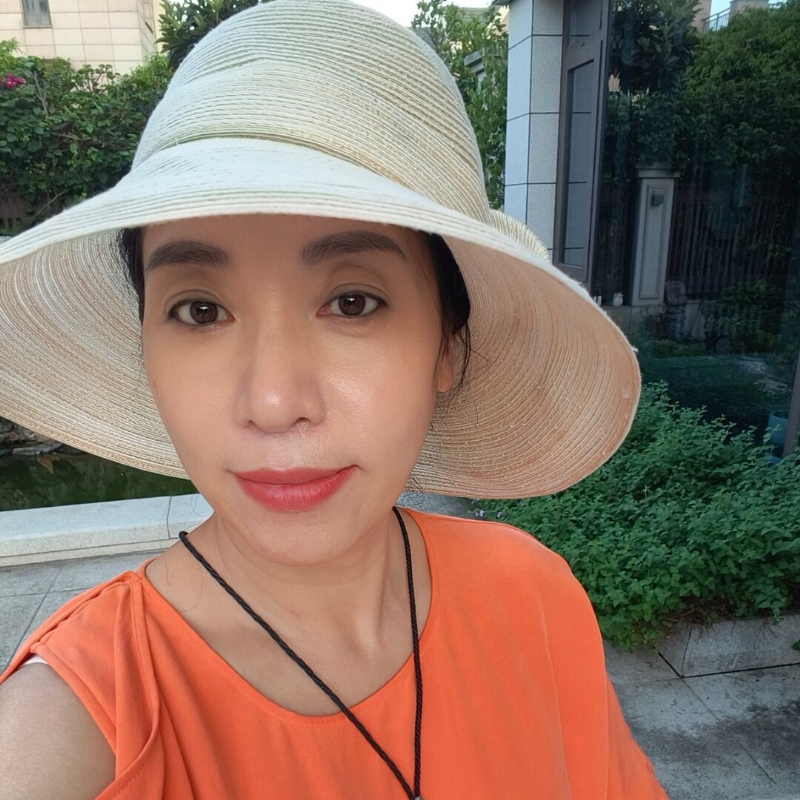 仝馨的第四张照片--石狮婚介网