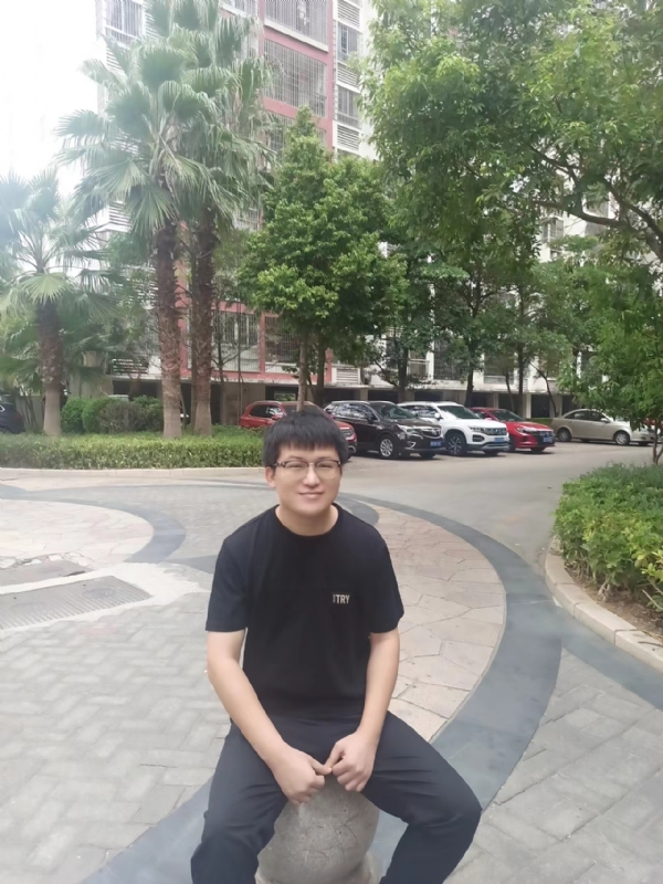 等闲的第三张照片--石狮婚介网