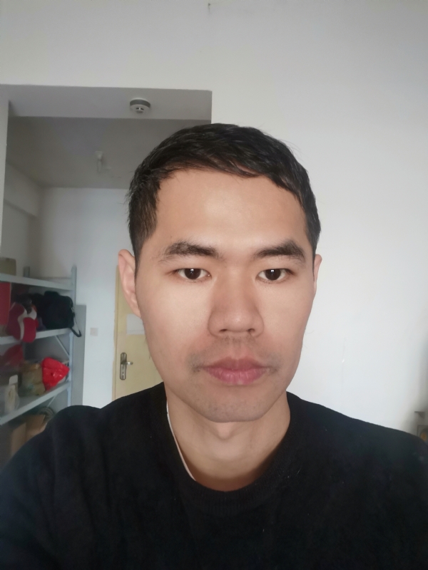 梦想在飞翔的第三张照片--石狮婚介网