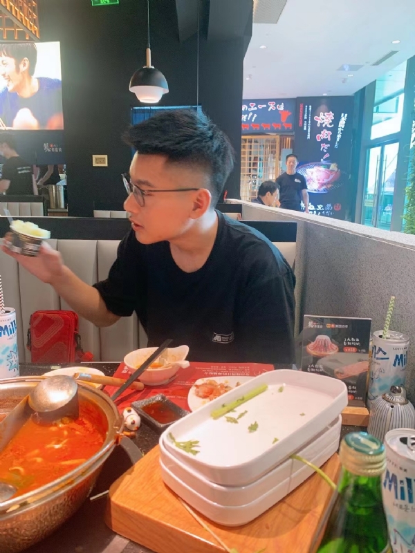 羽剑之子的第一张照片--石狮婚介网