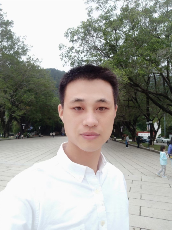 xu的第一张照片--石狮婚介网