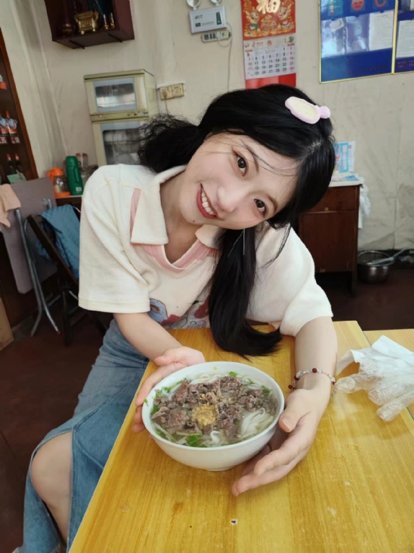 甜果的第二张照片--石狮婚介网