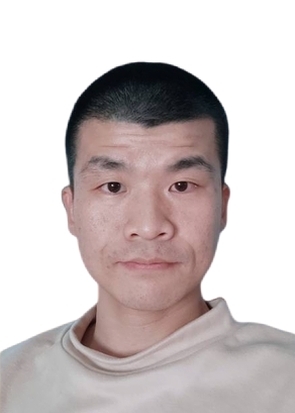 钟春明的第一张照片--石狮婚介网