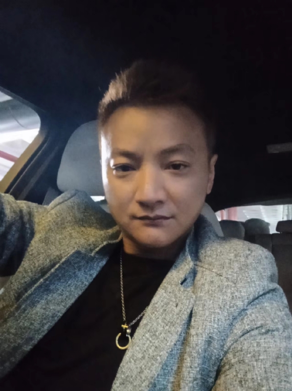 夜、有雨敲窗的第三张照片--石狮婚介网