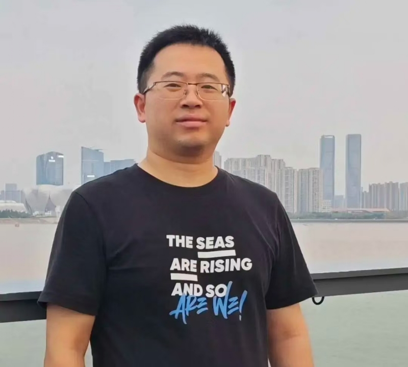 白小生的第一张照片--石狮婚介网