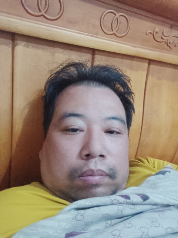 好好男人的第一张照片--石狮婚介网