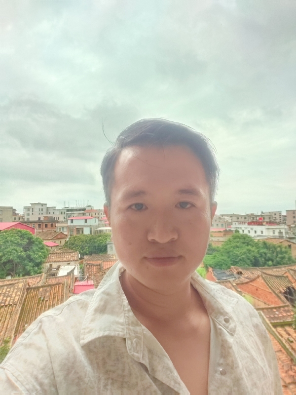 陌生人的第一张照片--石狮婚介网
