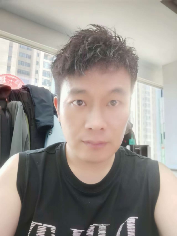 缘分何求的第一张照片--石狮婚介网